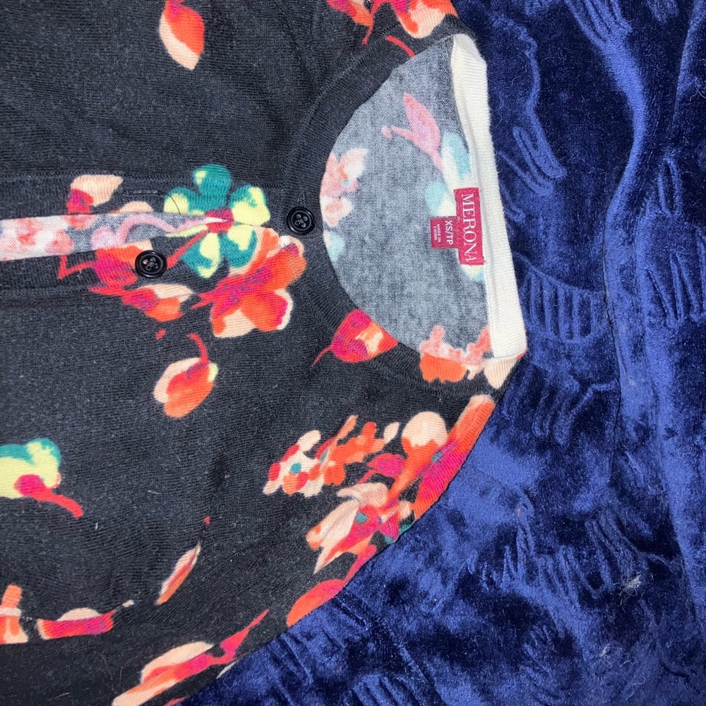 Bundle of in good to excellent (to nwot) condition cardigans; various brands